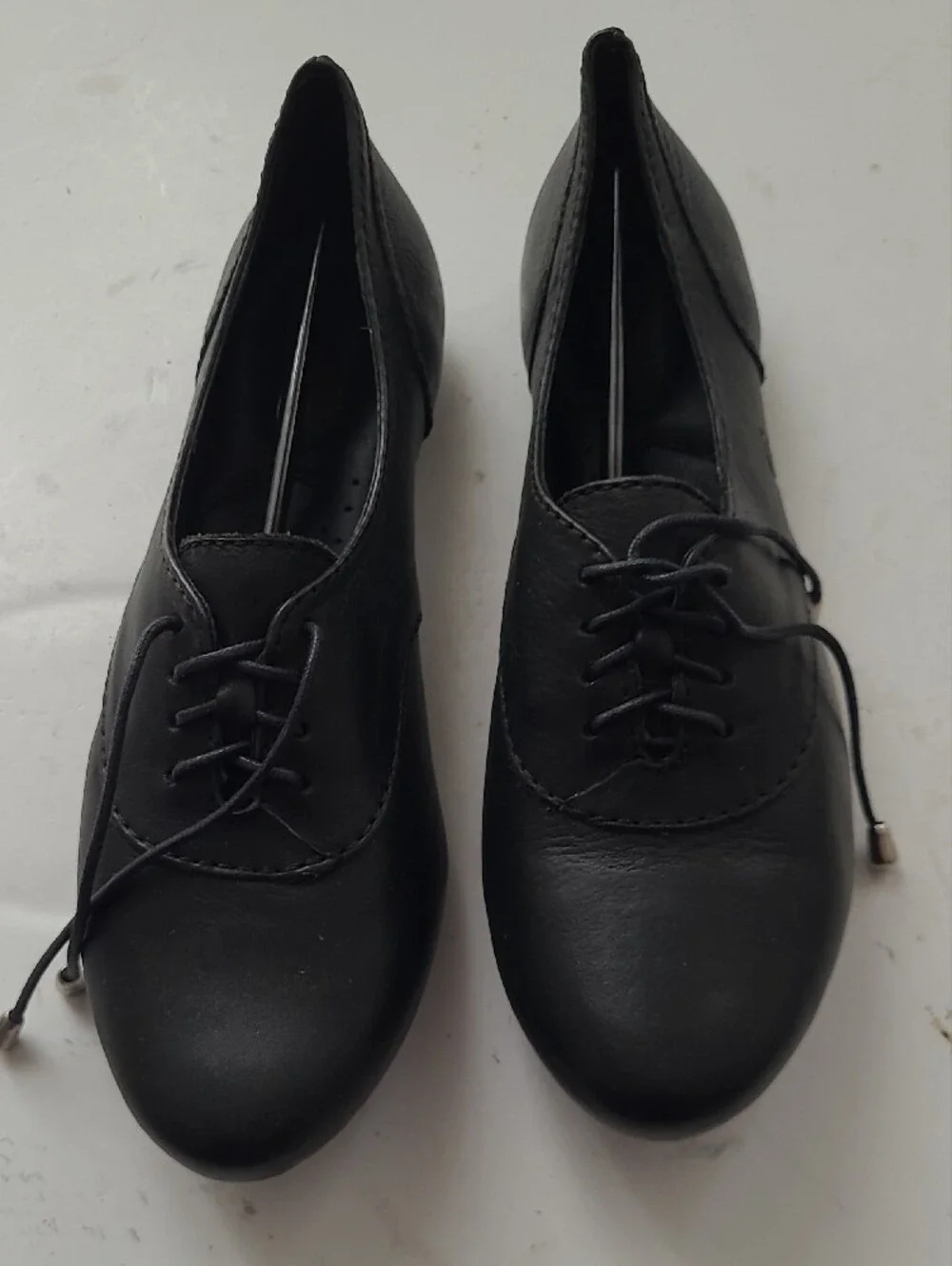 Born Black Leather Lace-Up Oxford Flats